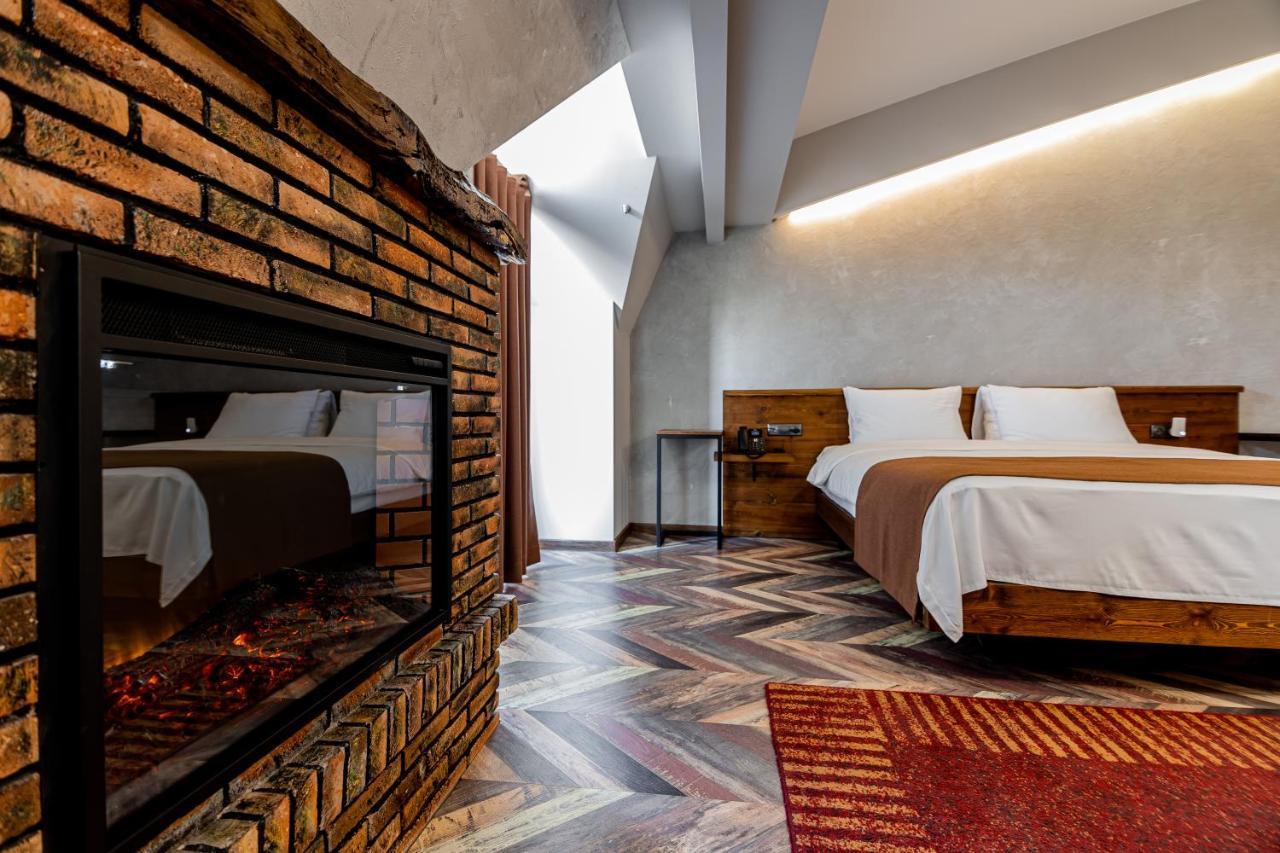 Ivy Hotel Тбилиси Екстериор снимка